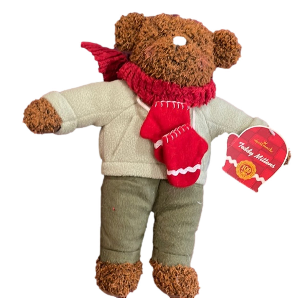 NWT 2002 Hallmark Teddy Bear